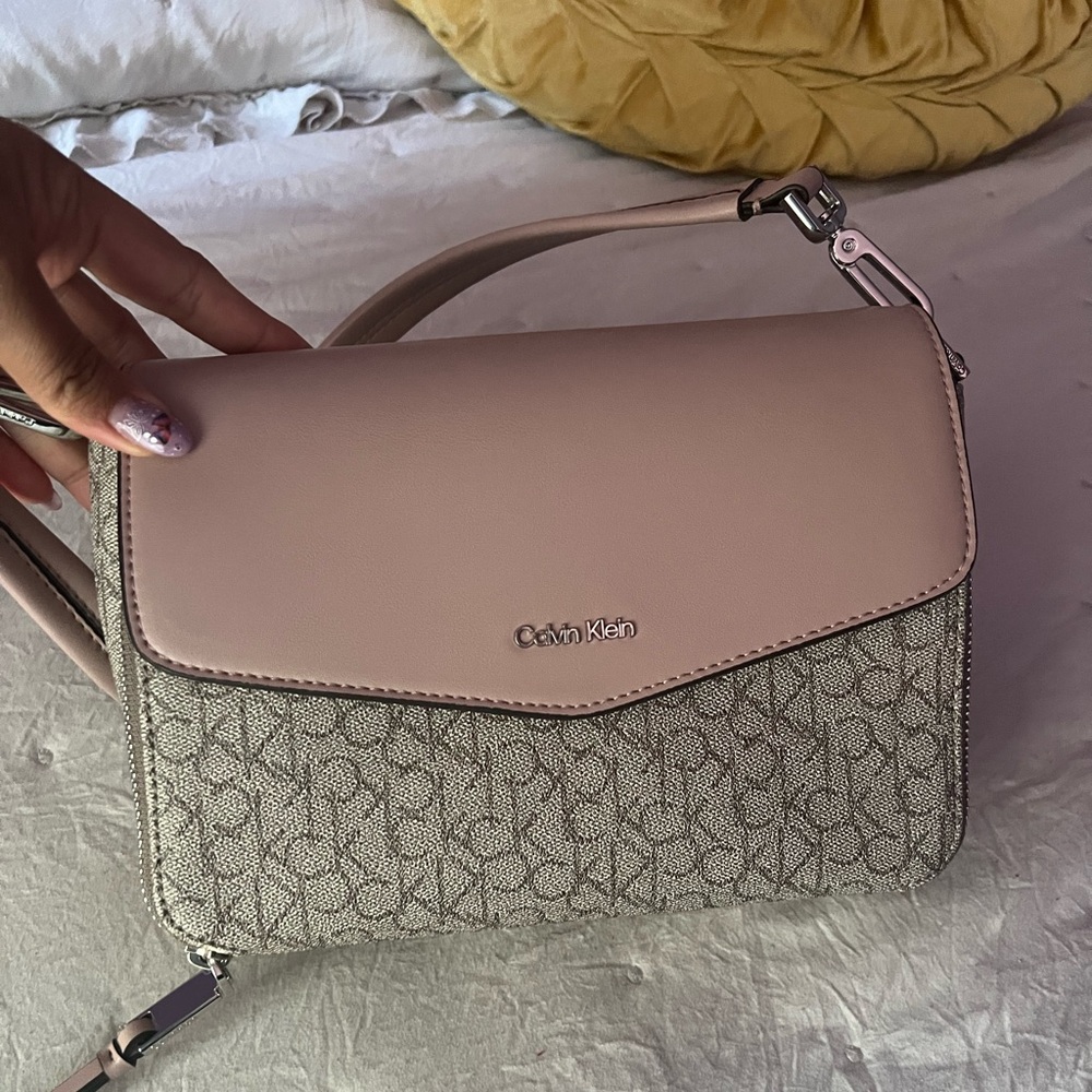 NEW Calvin Klein Shoulder Bag!